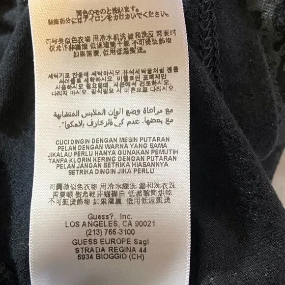 Guess Men's Black Gray Graphic V-Neck Tee - Picture 8 of 10